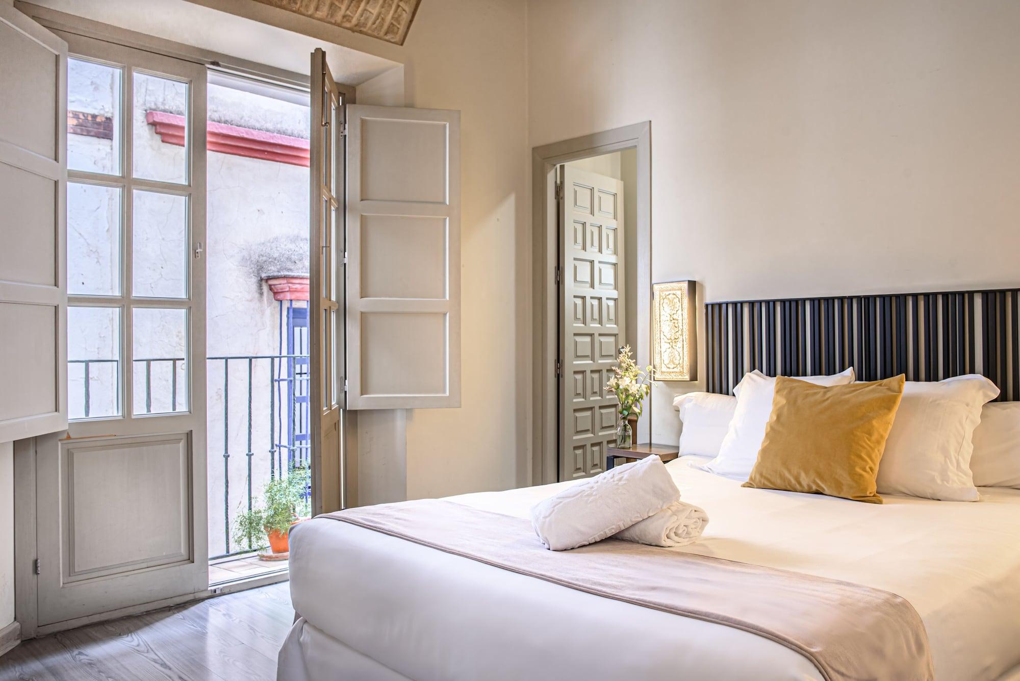 Hotel Boutique Casas De Santa Cruz Seville Exterior photo