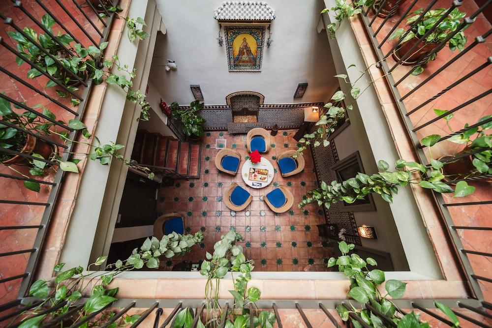 Hotel Boutique Casas De Santa Cruz Seville Exterior photo