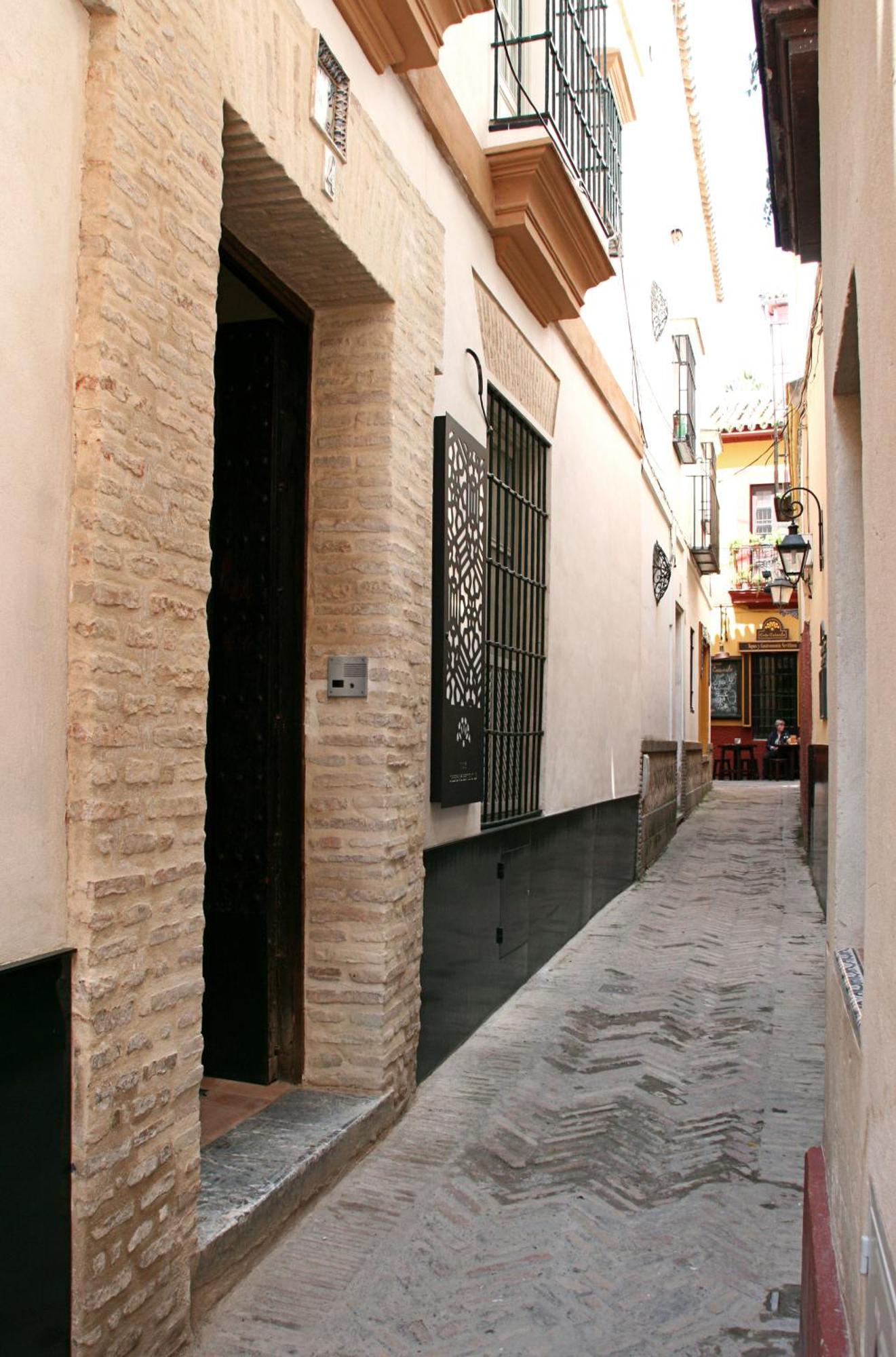 Hotel Boutique Casas De Santa Cruz Seville Exterior photo