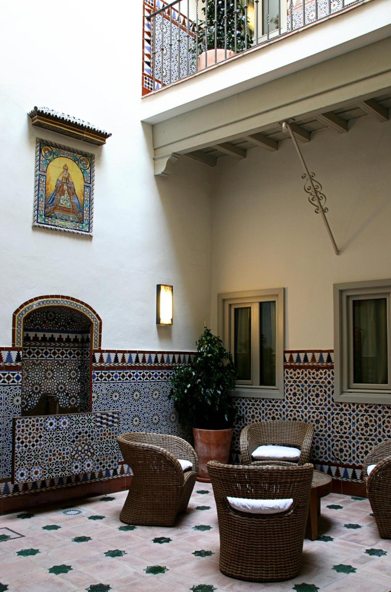 Hotel Boutique Casas De Santa Cruz Seville Interior photo